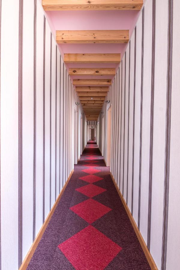 Abzali Hotel And Restaurant With Self Check-In Ādaži Dış mekan fotoğraf