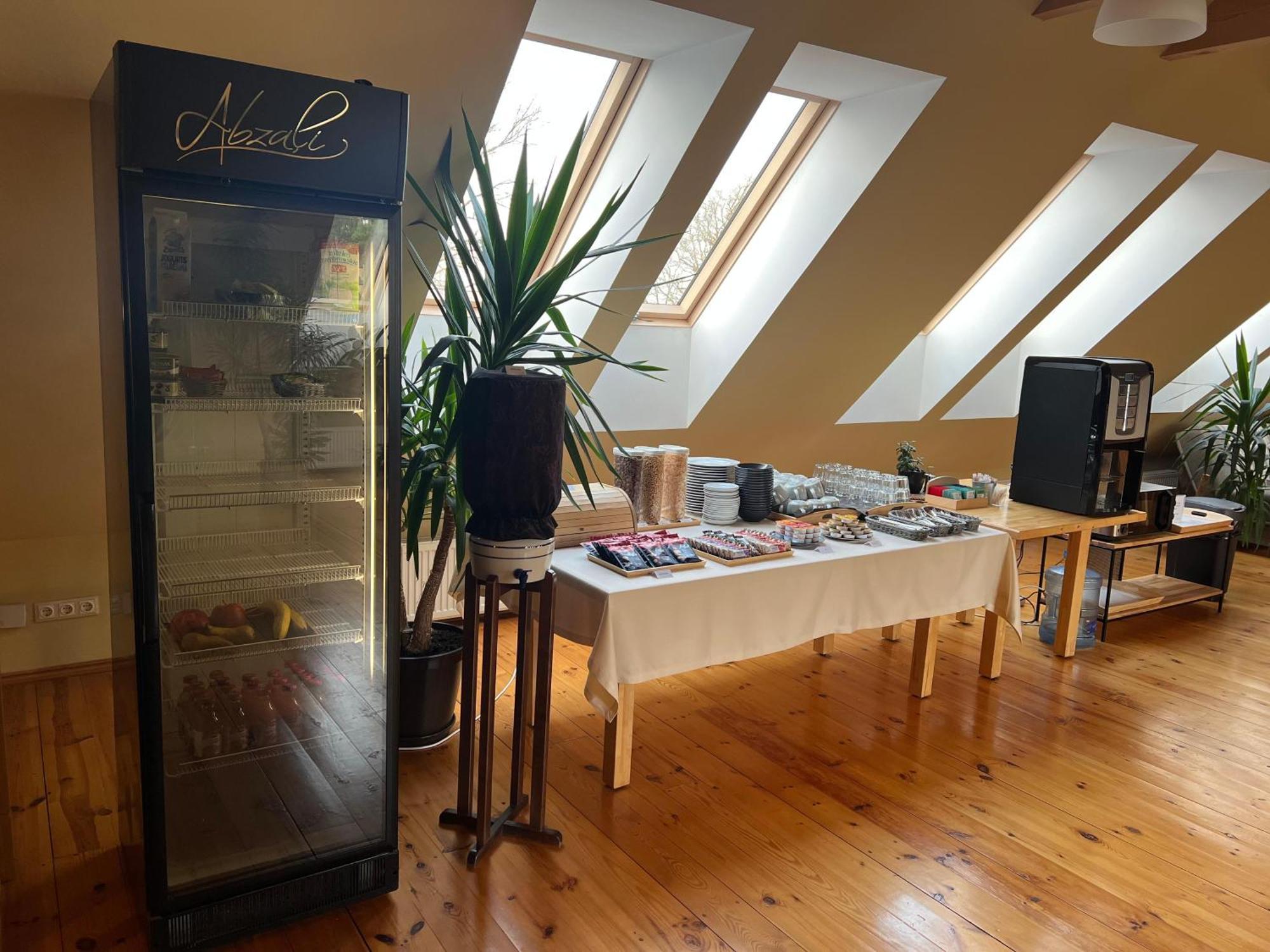 Abzali Hotel And Restaurant With Self Check-In Ādaži Dış mekan fotoğraf